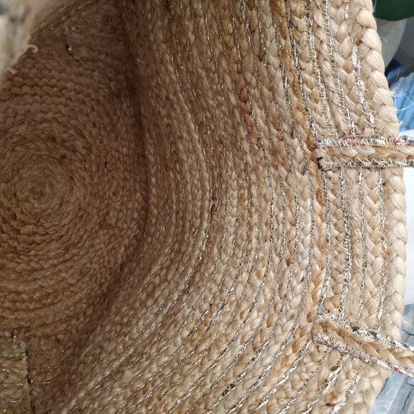 Straw Tote Bag - Picture 6 of 7